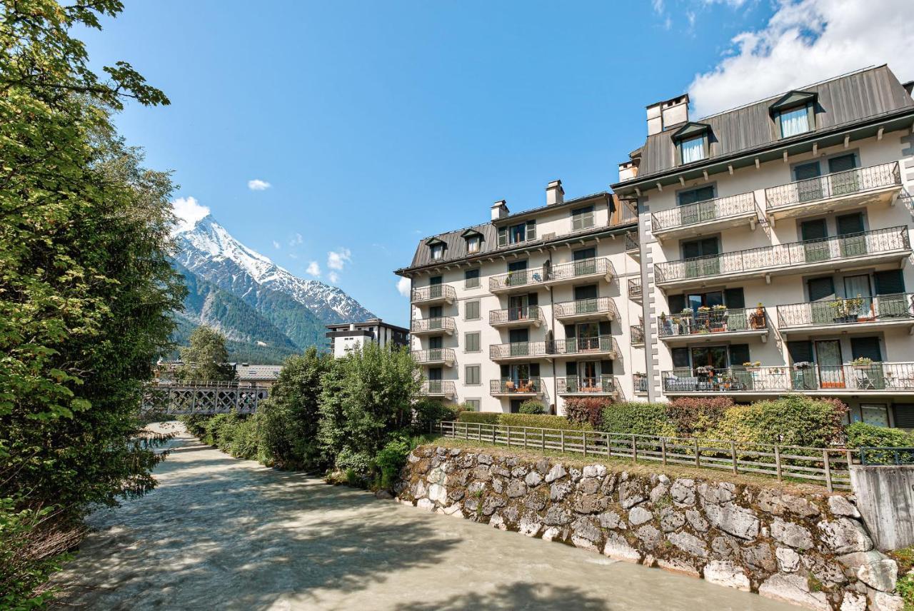 Apartment Cosmiques - Alpes Travel - Central Chamonix - Sleeps 4 Extérieur photo